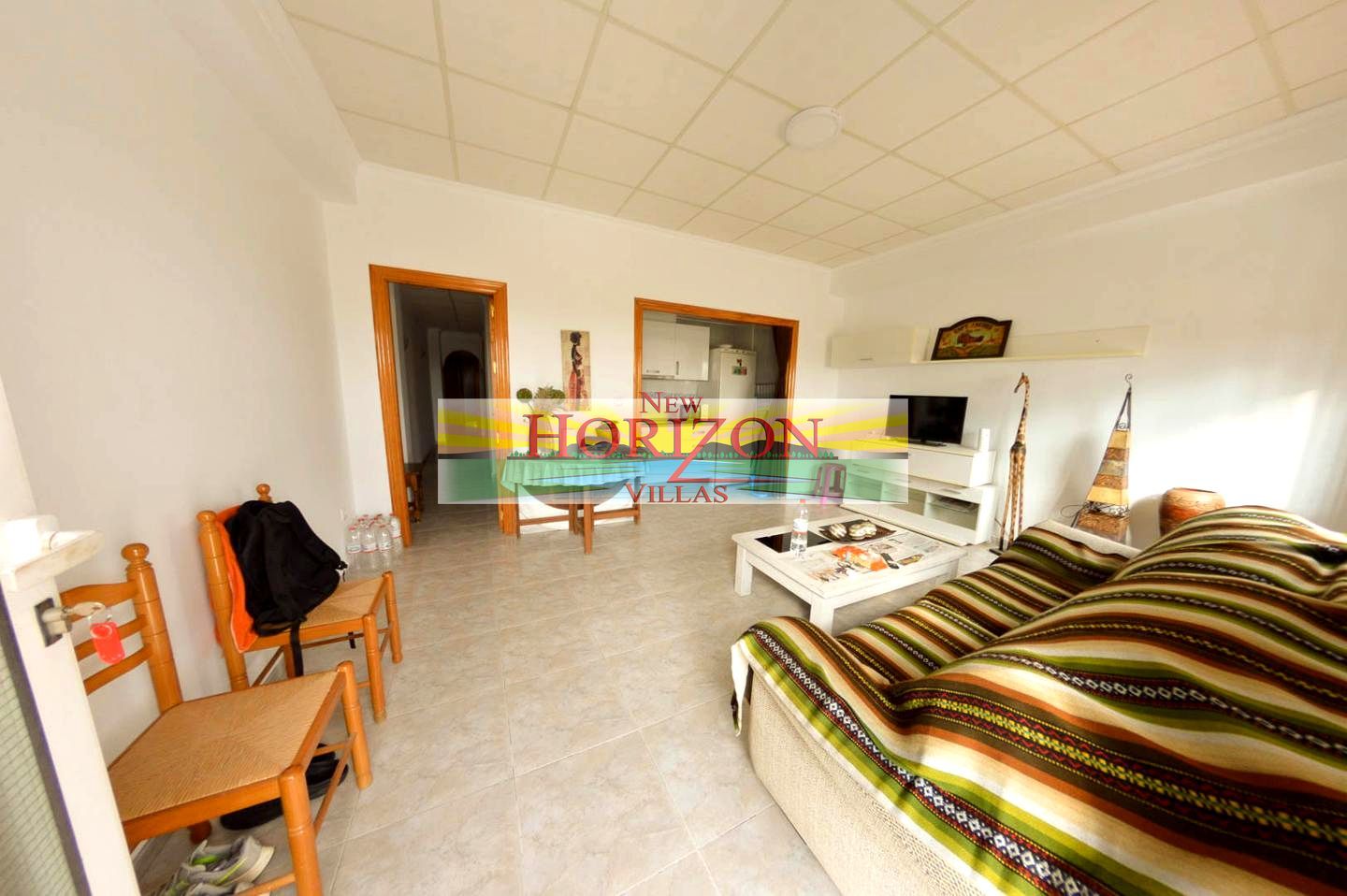 Sala d'estar de Pis en venda en Huércal-Overa amb Aire condicionat i Terrassa