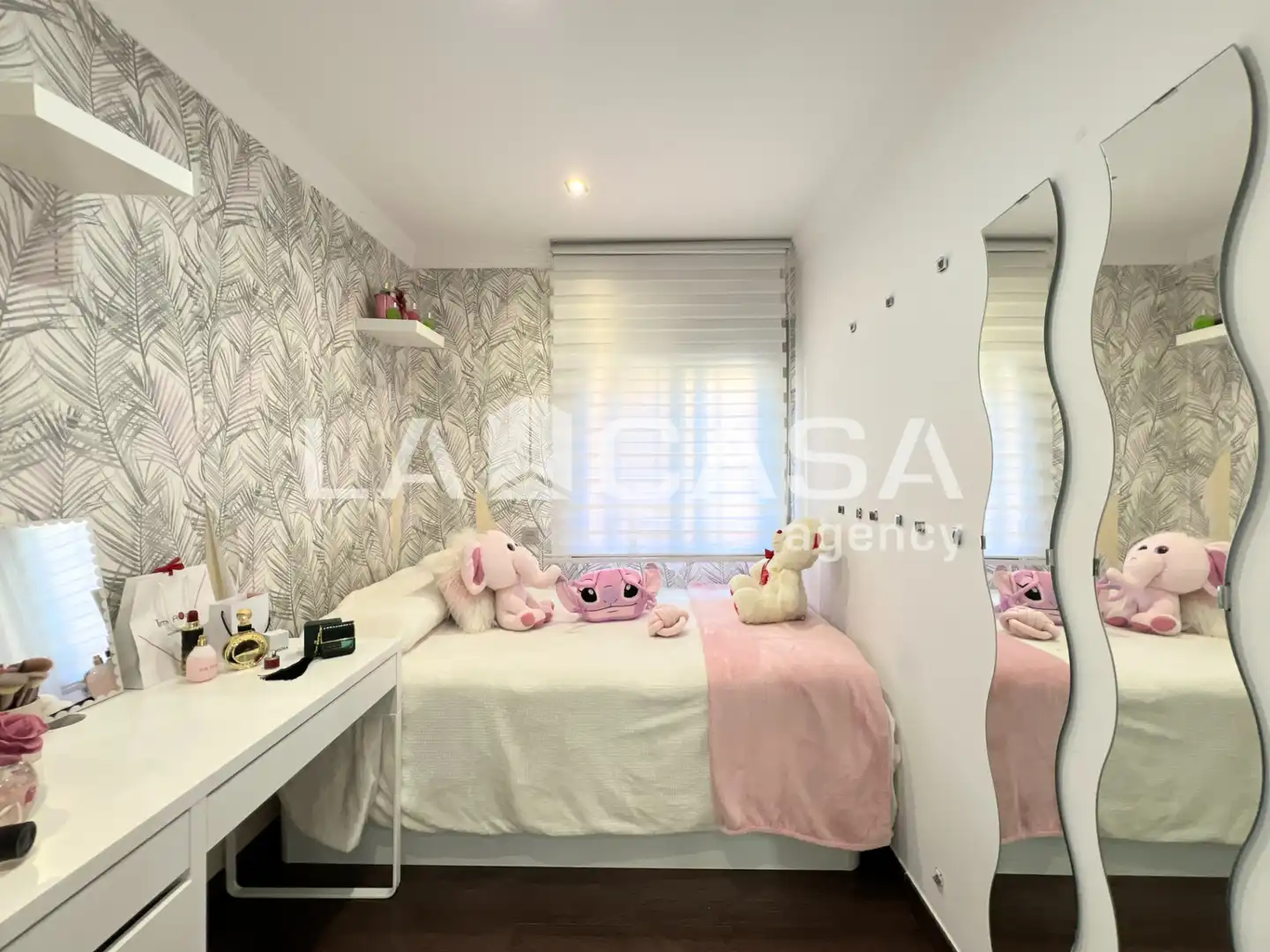 Habitación de Piso en venta en Badalona con Amueblado y Balcón