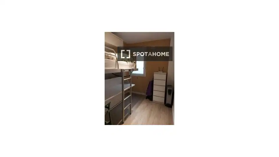 Habitació a Soternes