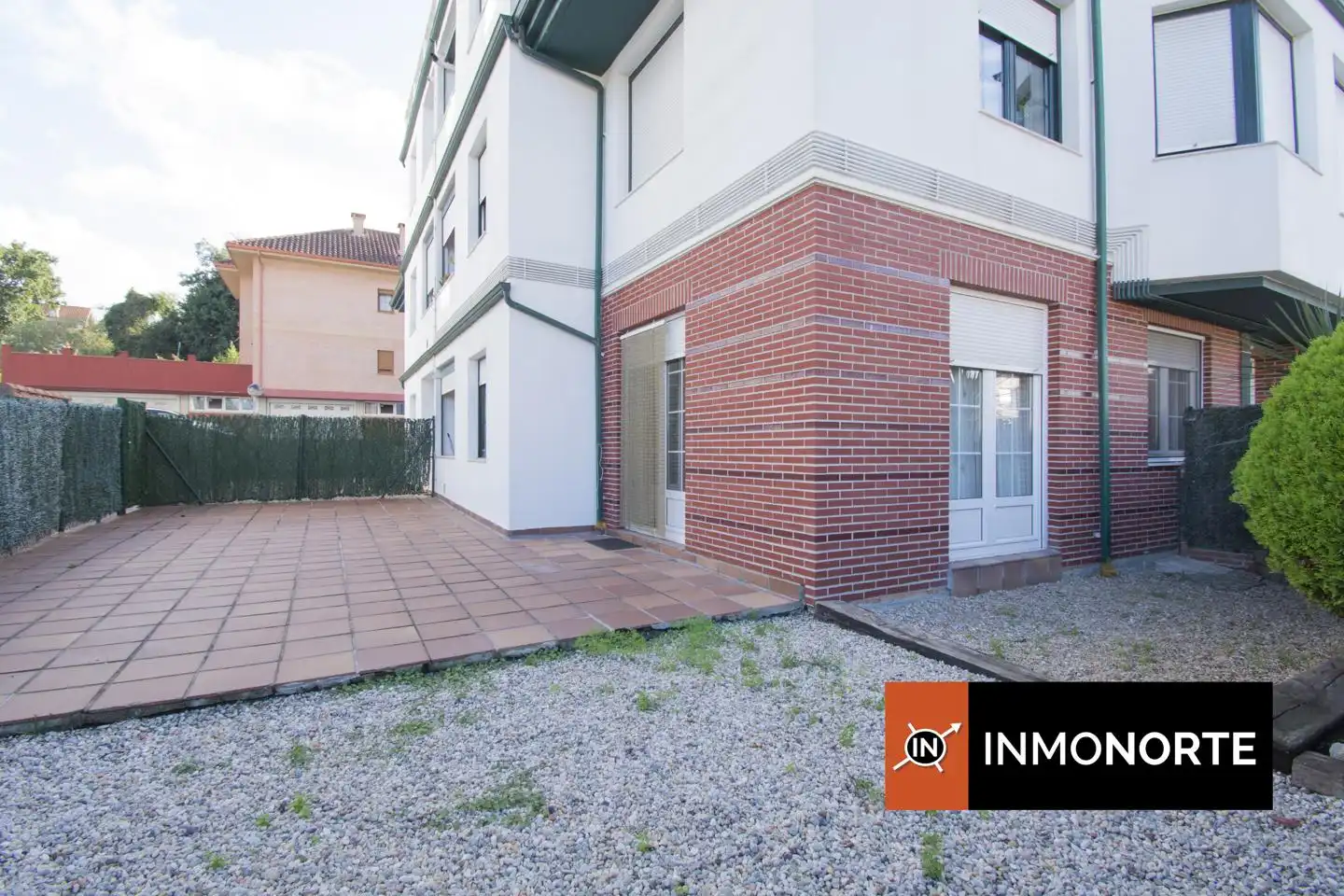 Exterior view of Ground floor for sale in Bárcena de Cicero  with Terrace, Furnished and Community pool