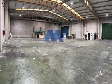 Industrial building for sale in Verano