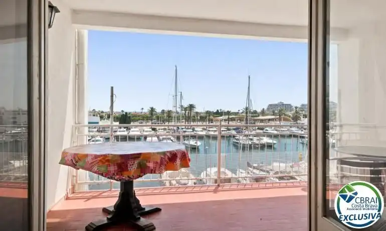 Terrassa de Apartament en venda en Empuriabrava