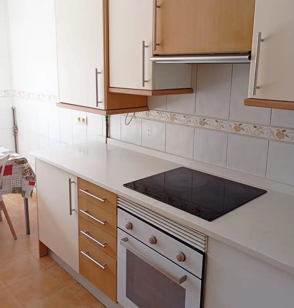 Cuina de Casa adosada en venda en Ciempozuelos amb Aire condicionat, Calefacció i Terrassa