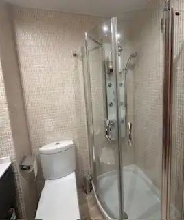 Bathroom of Houses for sale in Sariegos  with Air Conditioner, Heating and Private garden