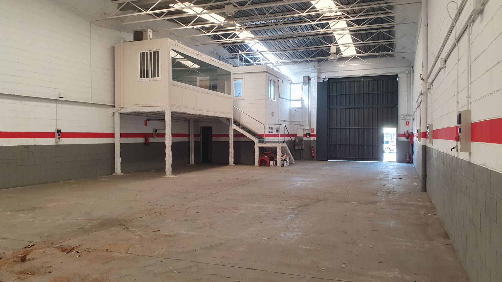 Industrial buildings to rent in Montcada i Reixac  with Heating and Alarm