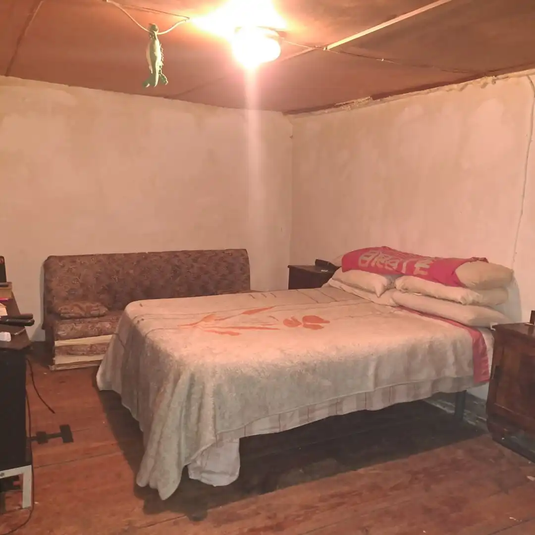 Habitación de Casa adosada en venta en Campoo de Yuso