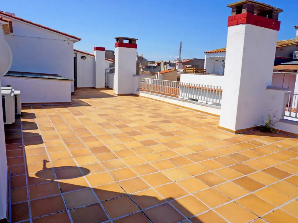 Terrace of Buildings for sale in L'Escala