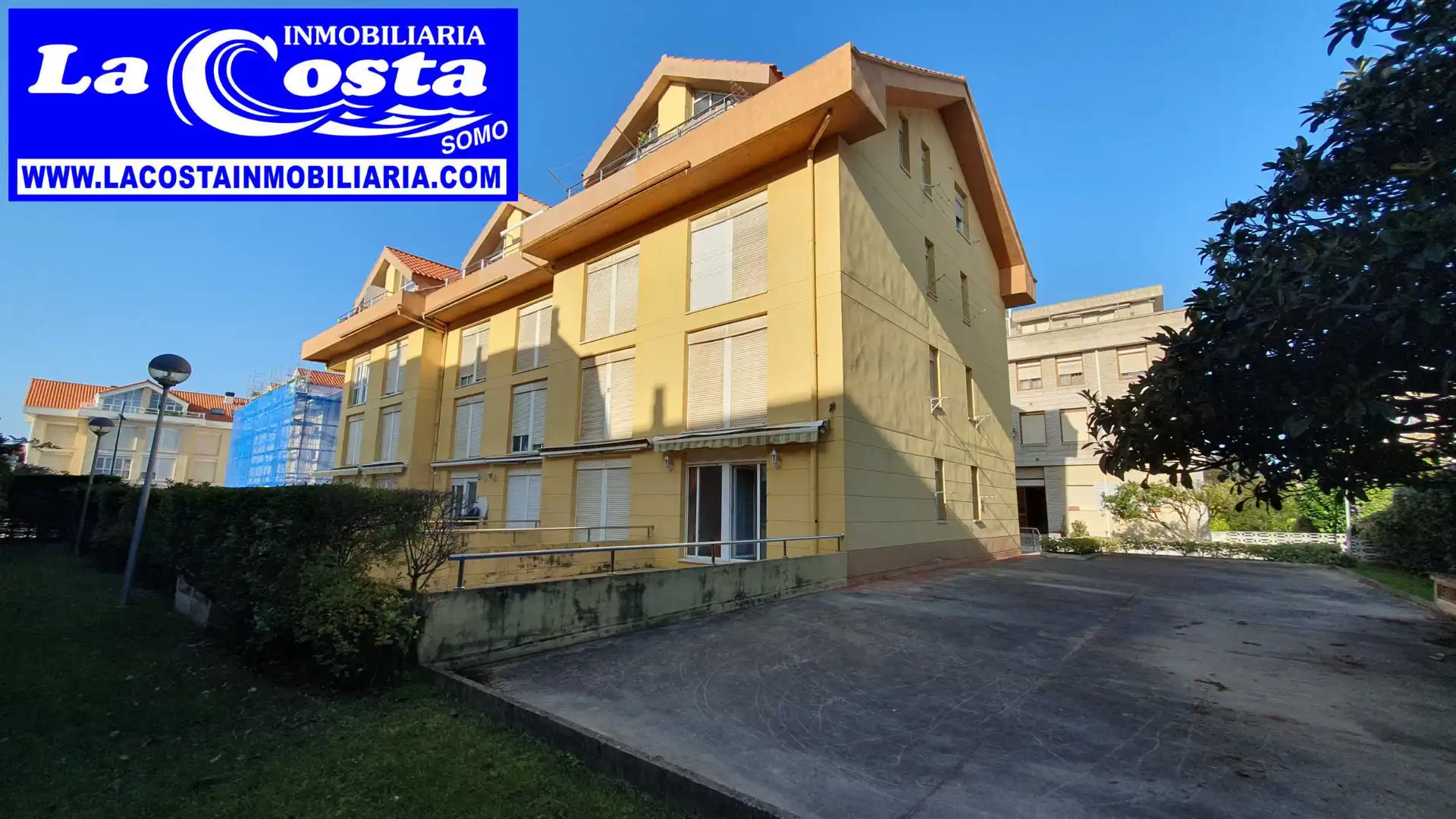 Vista exterior de Piso en venta en Ribamontán al Mar con Calefacción, Terraza y Amueblado