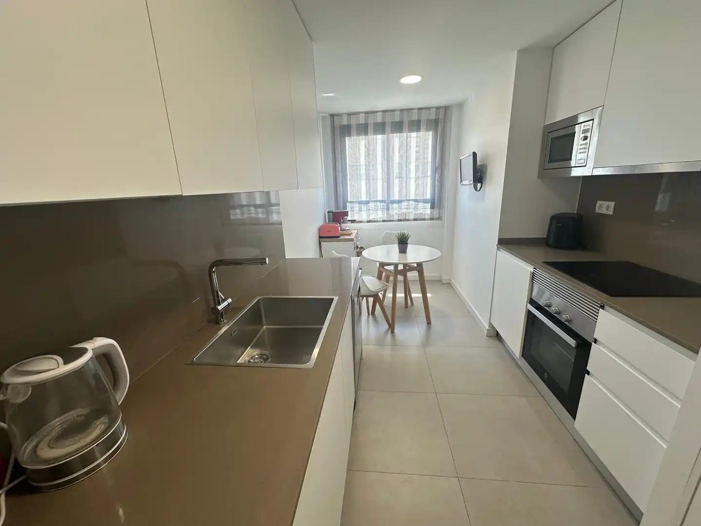 Cocina de Piso de alquiler en Badalona con Calefacción, Parquet y Trastero