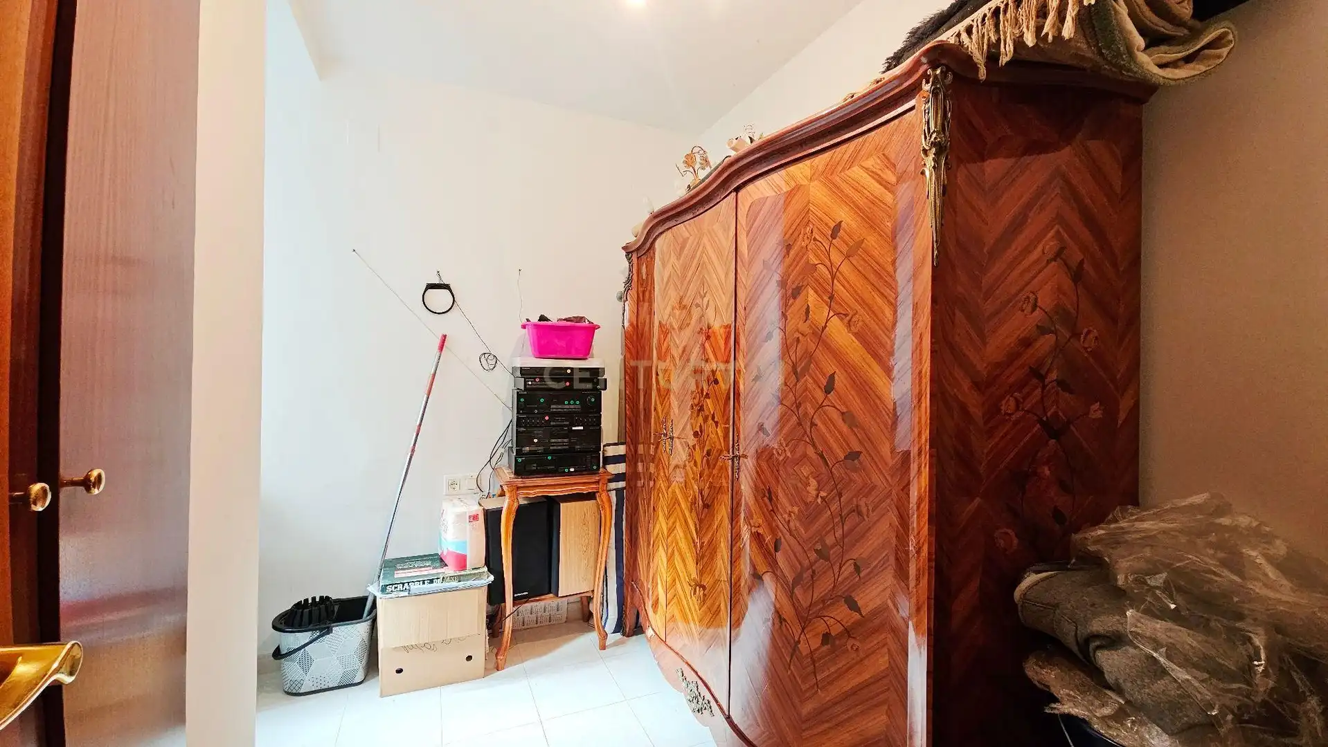 Habitación de Apartamento en venta en Llançà con Aire acondicionado, Horno y Lavadora