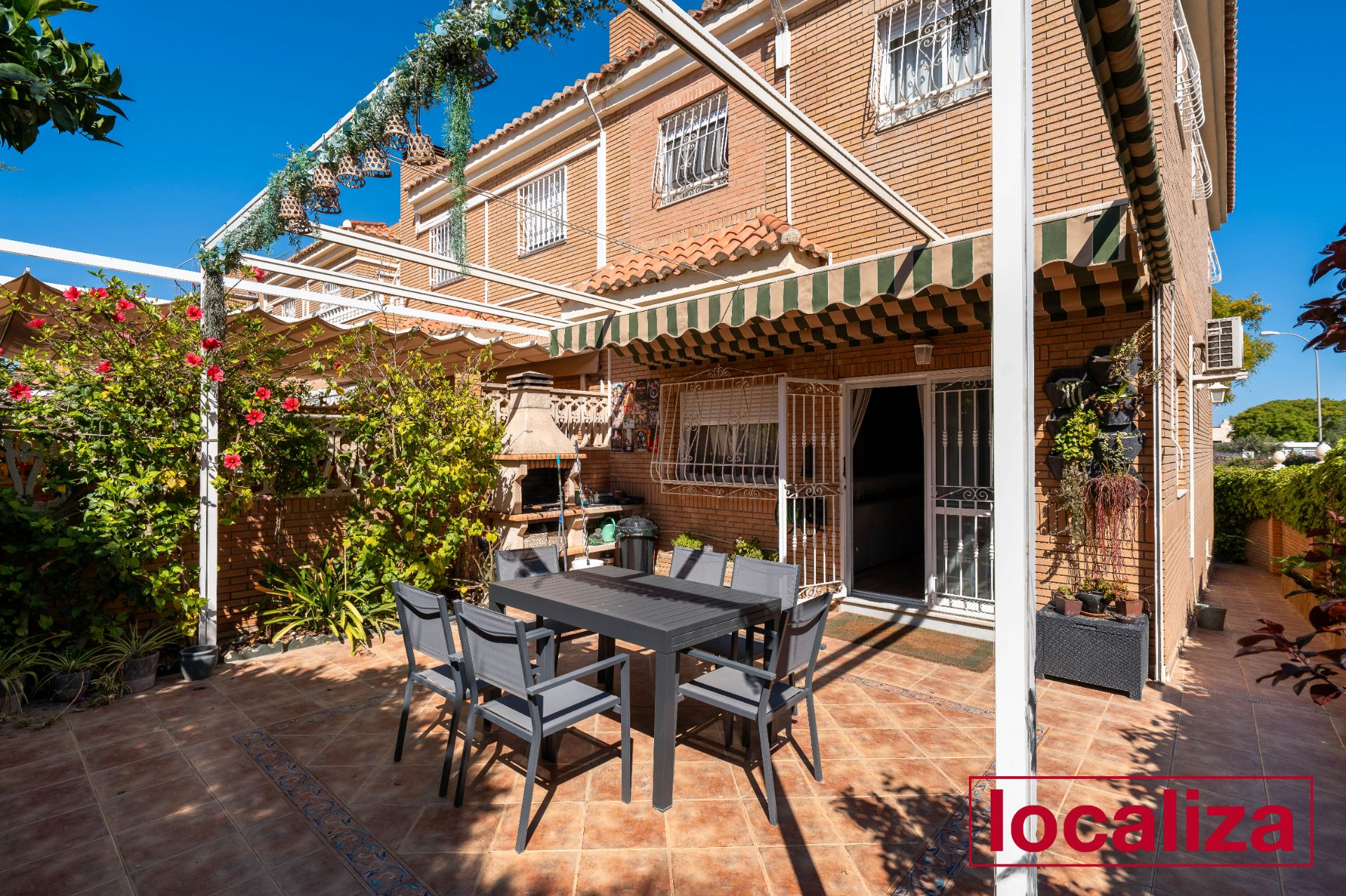 Terrace of Single-family semi-detached for sale in  Almería Capital  with Air Conditioner, Private garden and Terrace