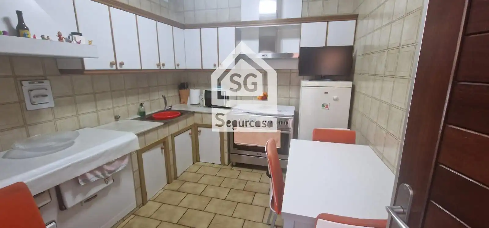 Kitchen of Houses for sale in Ourense Capital   with Heating