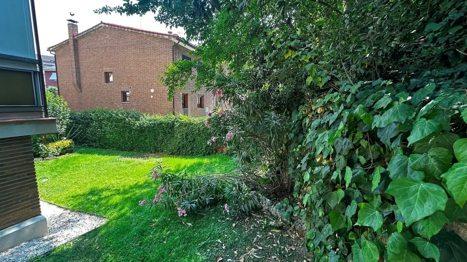 Jardí de Pis de lloguer en Madrid amb Calefacció, Parquet i Traster