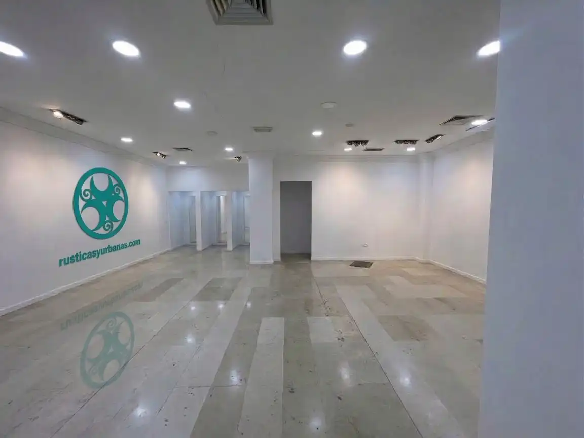 Local comercial en alquiler en Avenida de España 17, imagen 5