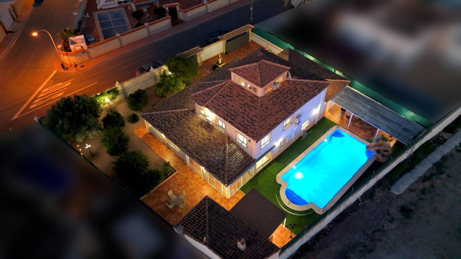 Exterior view of House or chalet for sale in Torrevieja  with Heating, Private garden and Swimming Pool
