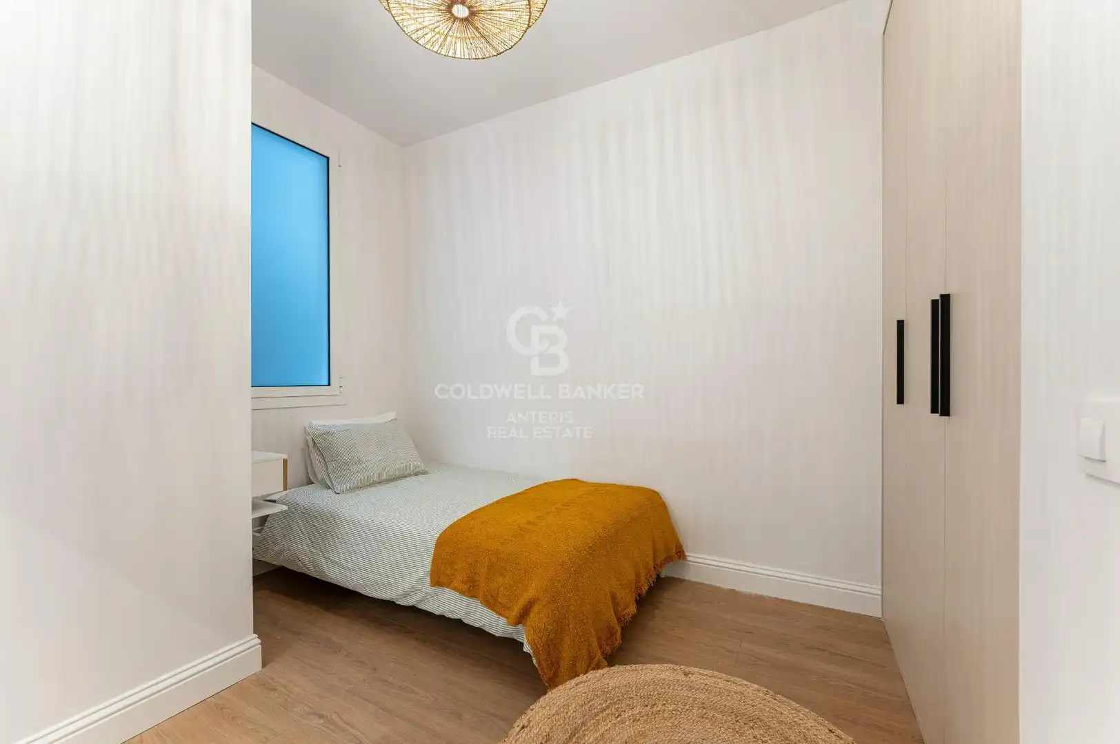 Schlafzimmer von Wohnung zum Verkauf in Barcelona mit Klimaanlage, Heizung und Parkett