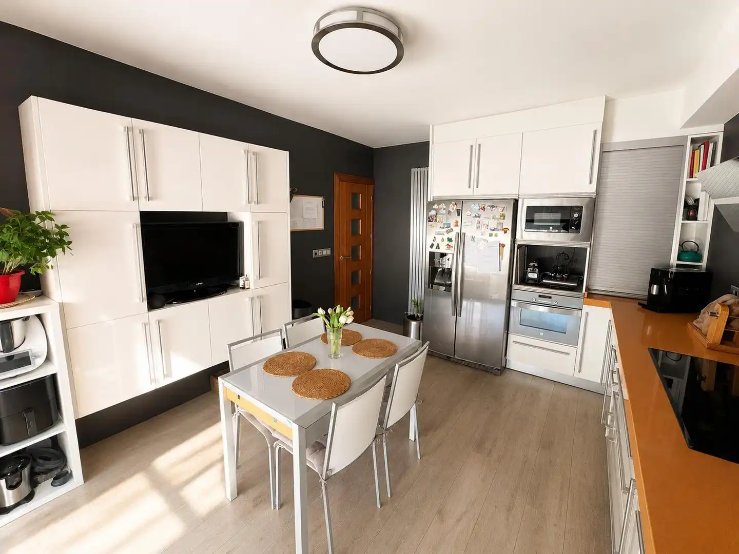 Cocina de Casa o chalet en venta en Arganda del Rey con Aire acondicionado, Calefacción y Jardín privado
