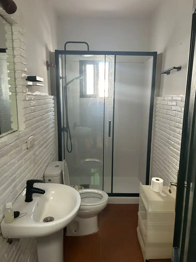 Badezimmer von Haus oder Chalet zur Miete in Almonte mit Terrasse, Möbliert und Ofen