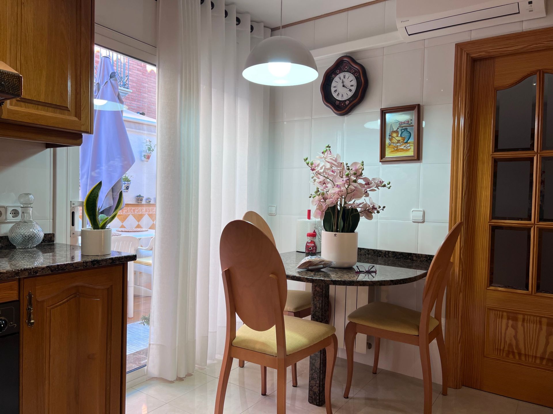 Dining room of Single-family semi-detached for sale in Premià de Mar  with Air Conditioner, Heating and Terrace