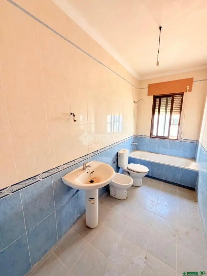 Bathroom of Flat for sale in Arenas de San Pedro  with Heating and Terrace