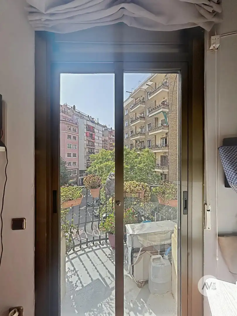 Terraza de Apartamento en venta en Barcelona con Aire acondicionado, Calefacción y Parquet