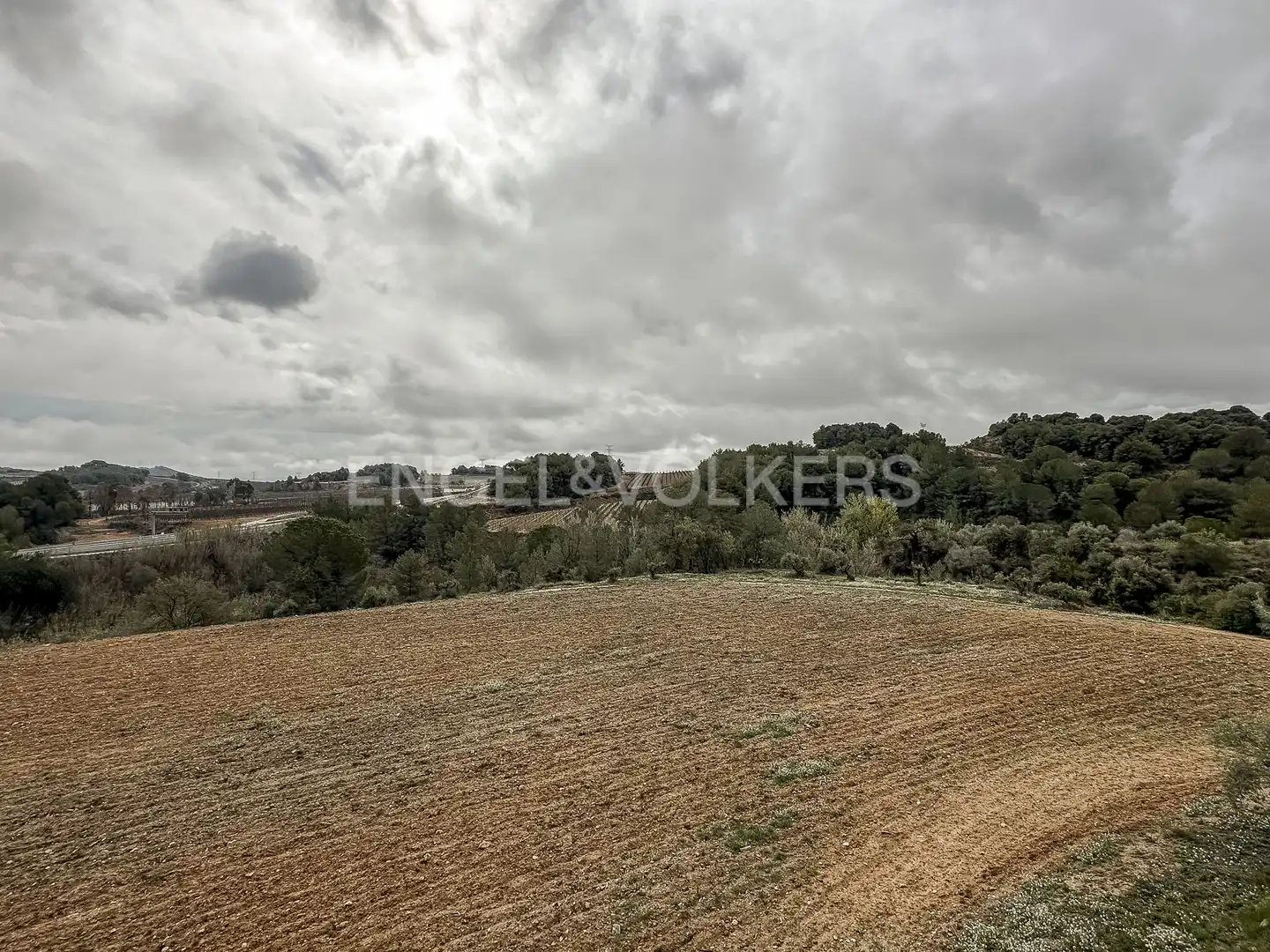 Edificio en venta en Sant Quintí de Mediona