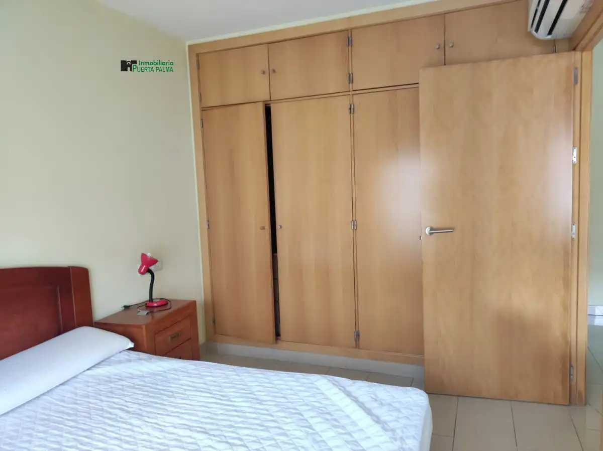 Schlafzimmer von Wohnungen zur Miete in Badajoz mit Klimaanlage, Heizung und Möbliert