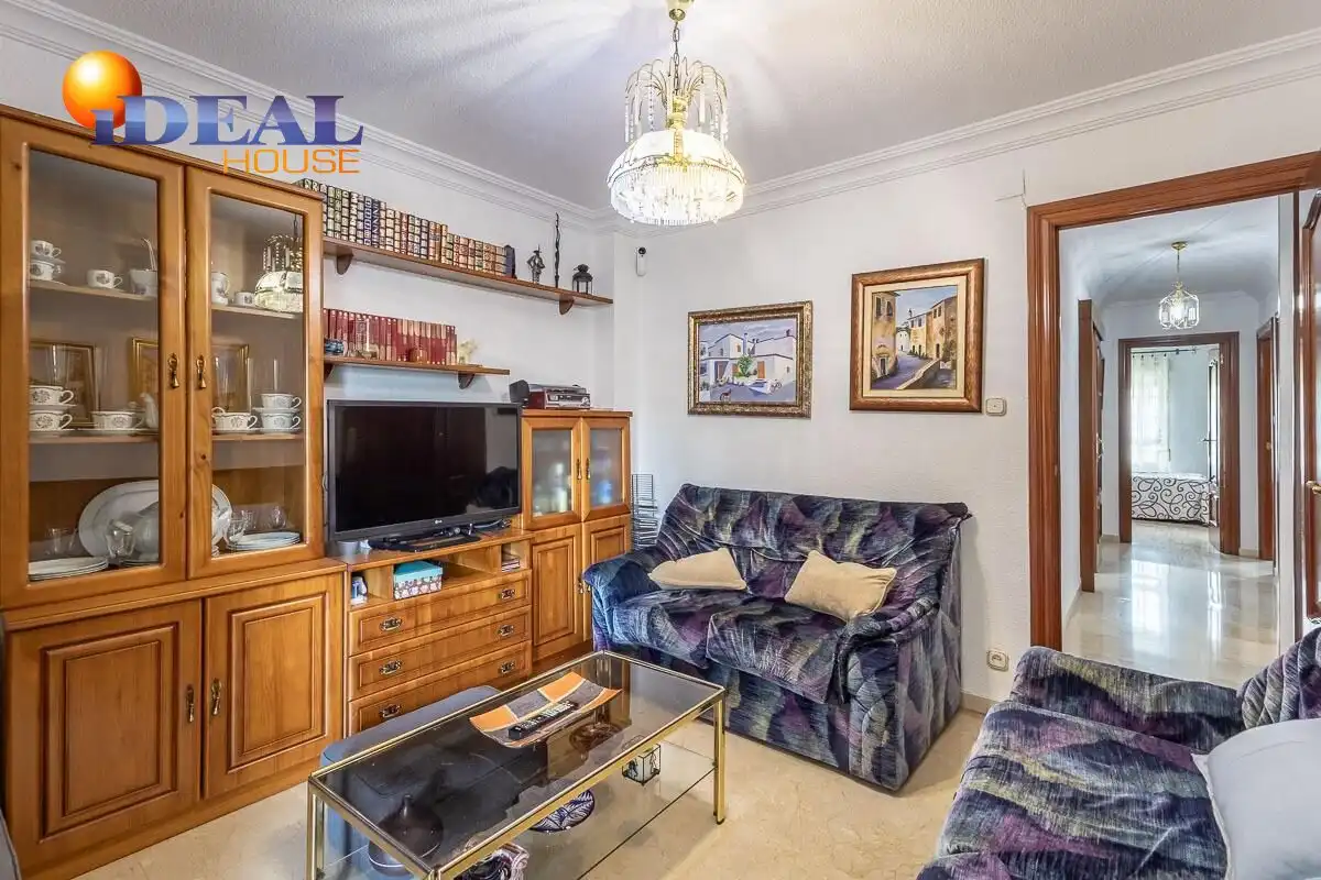 Piso con ascensor en venta en Calle ARQUITECTO JIMENEZ LACAL, imagen 17