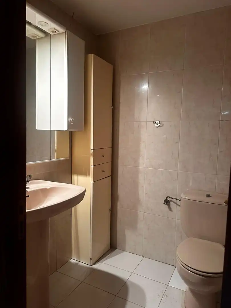 Baño de Piso en venta en Riosa con Calefacción, Terraza y Trastero