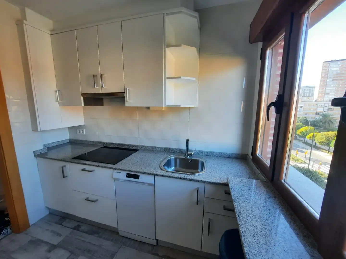 Cocina de Piso en venta en Gijón  con Amueblado