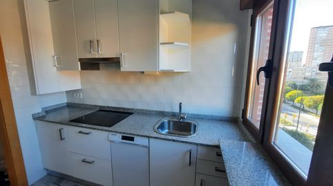 Foto 3 de Piso en venta en Avenida de Gaspar García Laviana, 23, Pumarín, Gijón