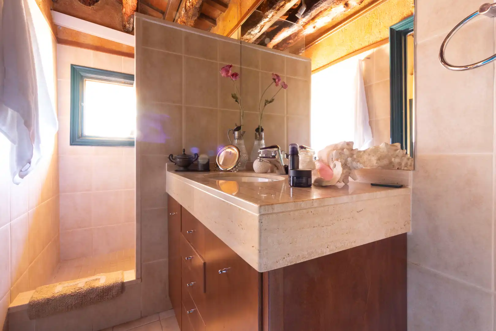Bany de Casa o xalet en venda en Subirats amb Aire condicionat, Jardí privat i Moblat