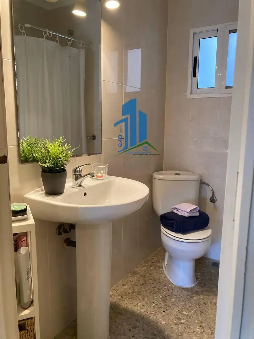 Baño de Piso en venta en Sueca con Terraza, Trastero y Piscina comunitaria