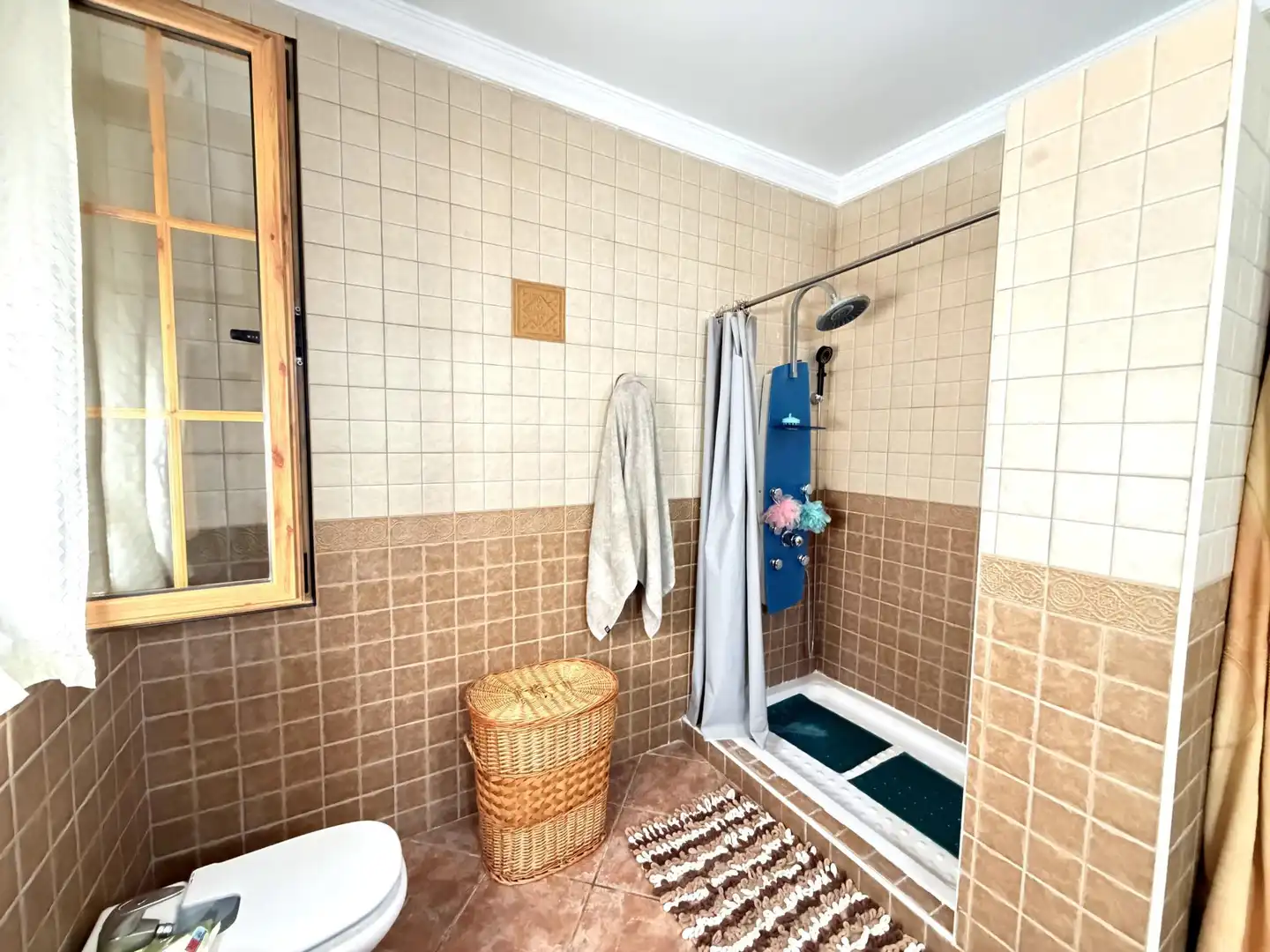 Bathroom of Country homes for sale in Valle de Abdalajís  with Air Conditioner, Heating and Private garden
