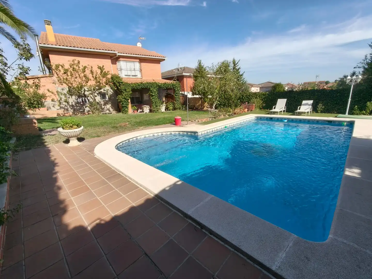 Villa mit Pool zum Verkauf in Calypo Fado