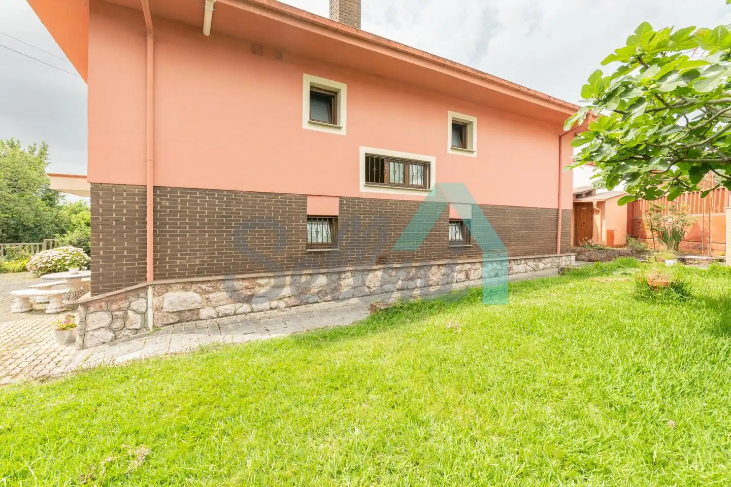 House with garden for sale in Zona Loma del Canto, imagen 28