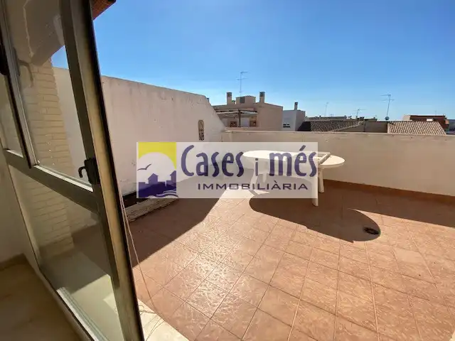 Vista exterior de Ático de alquiler en Rafelbuñol / Rafelbunyol con Aire acondicionado, Terraza y Trastero