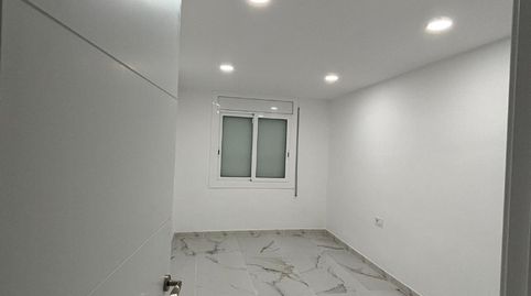 Foto 4 de Pis en venda a Carrer de Nàpols, Llatí, Santa Coloma de Gramenet