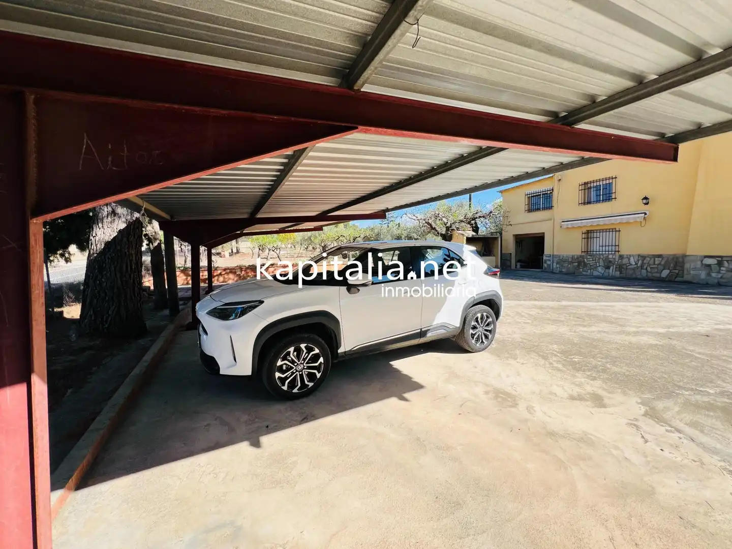 Parking of Houses for sale in Ontinyent  with Private garden and Swimming Pool
