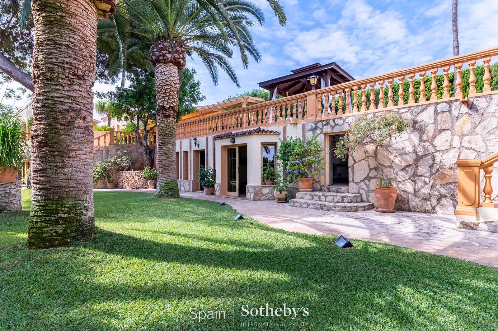 Casa con piscina en venta en Urbanización Gran Sol, imagen 2