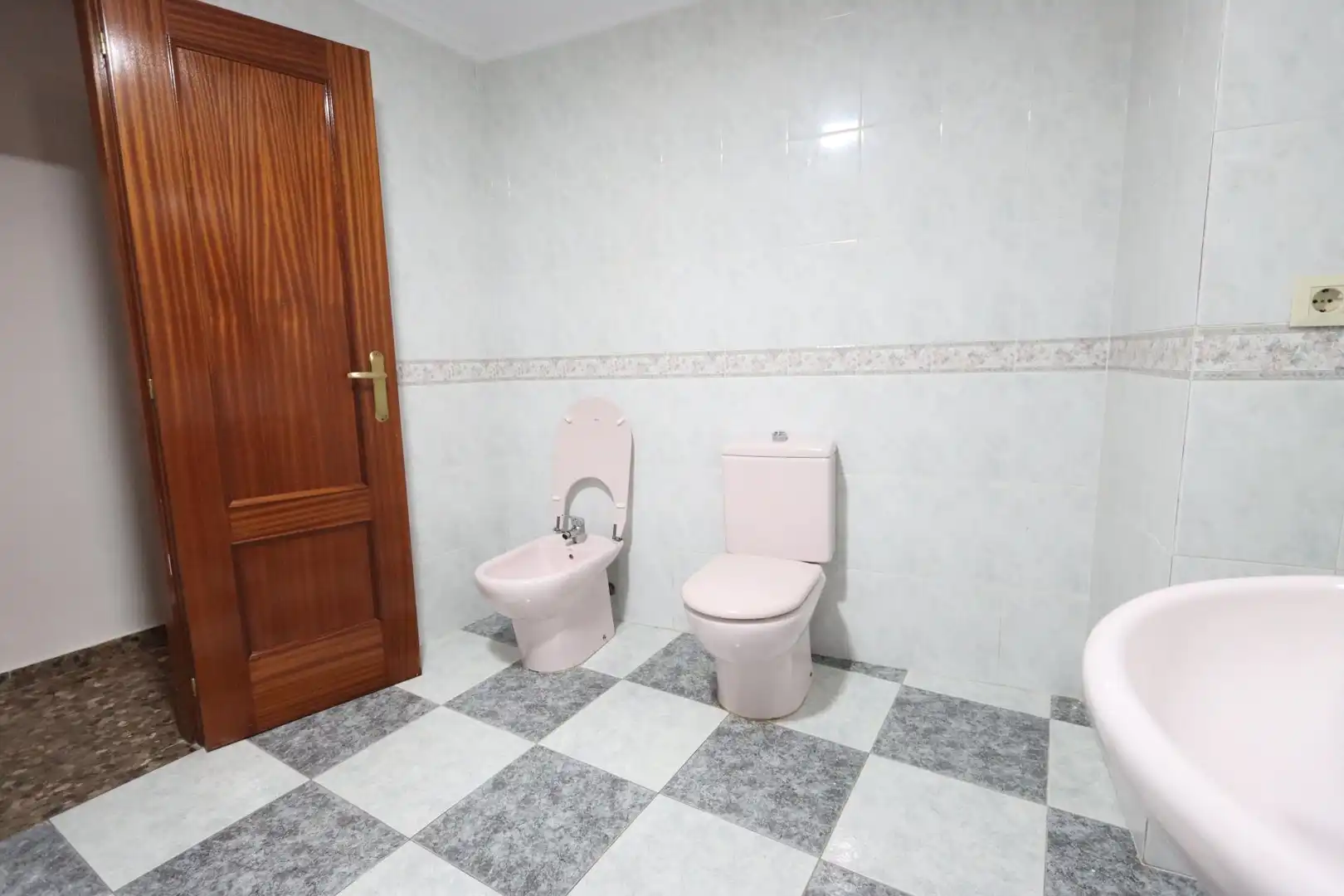 Bathroom of Flat for rent in Benaguasil  with Balcony