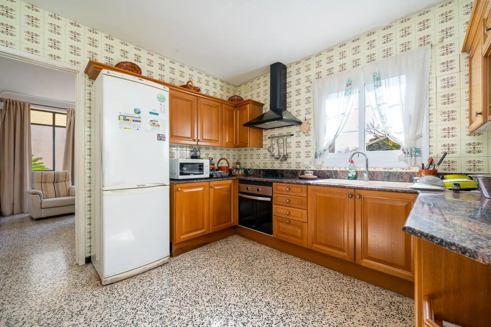 Detached house with garden for sale in DE RAMON Y CAJAL 131, imagen 10