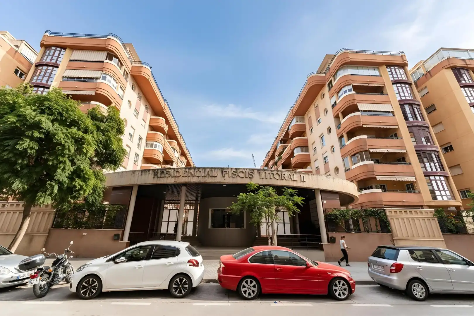 Vista exterior de Apartament en venda en Málaga Capital amb Aire condicionat, Traster i Piscina comunitària