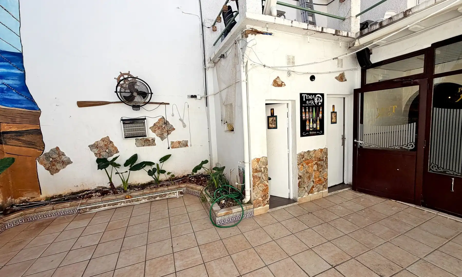 Commercial properties for sale in Dénia  with Air Conditioner