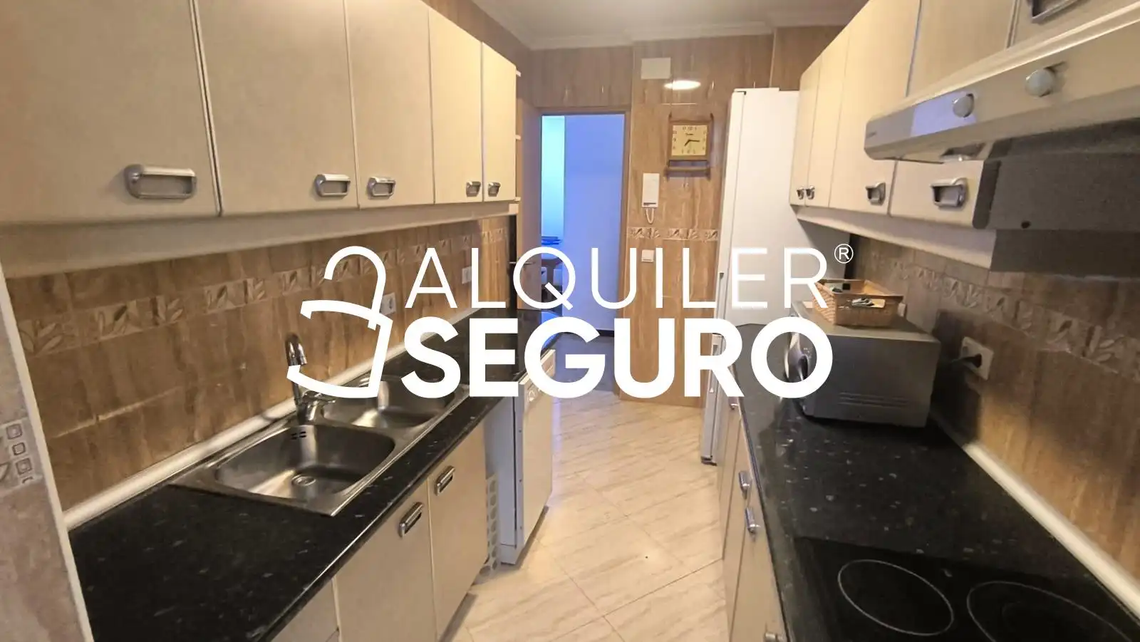 Kitchen of Flat for rent in Sevilla  with Air Conditioner and Furnished