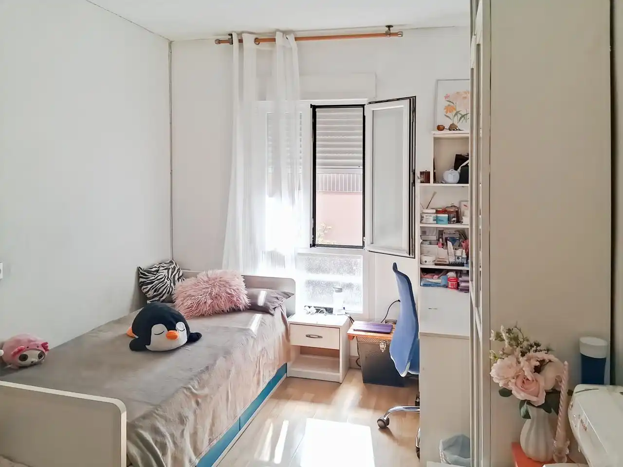 Habitación de Dúplex en venta en Rivas-Vaciamadrid con Calefacción, Jardín privado y Parquet