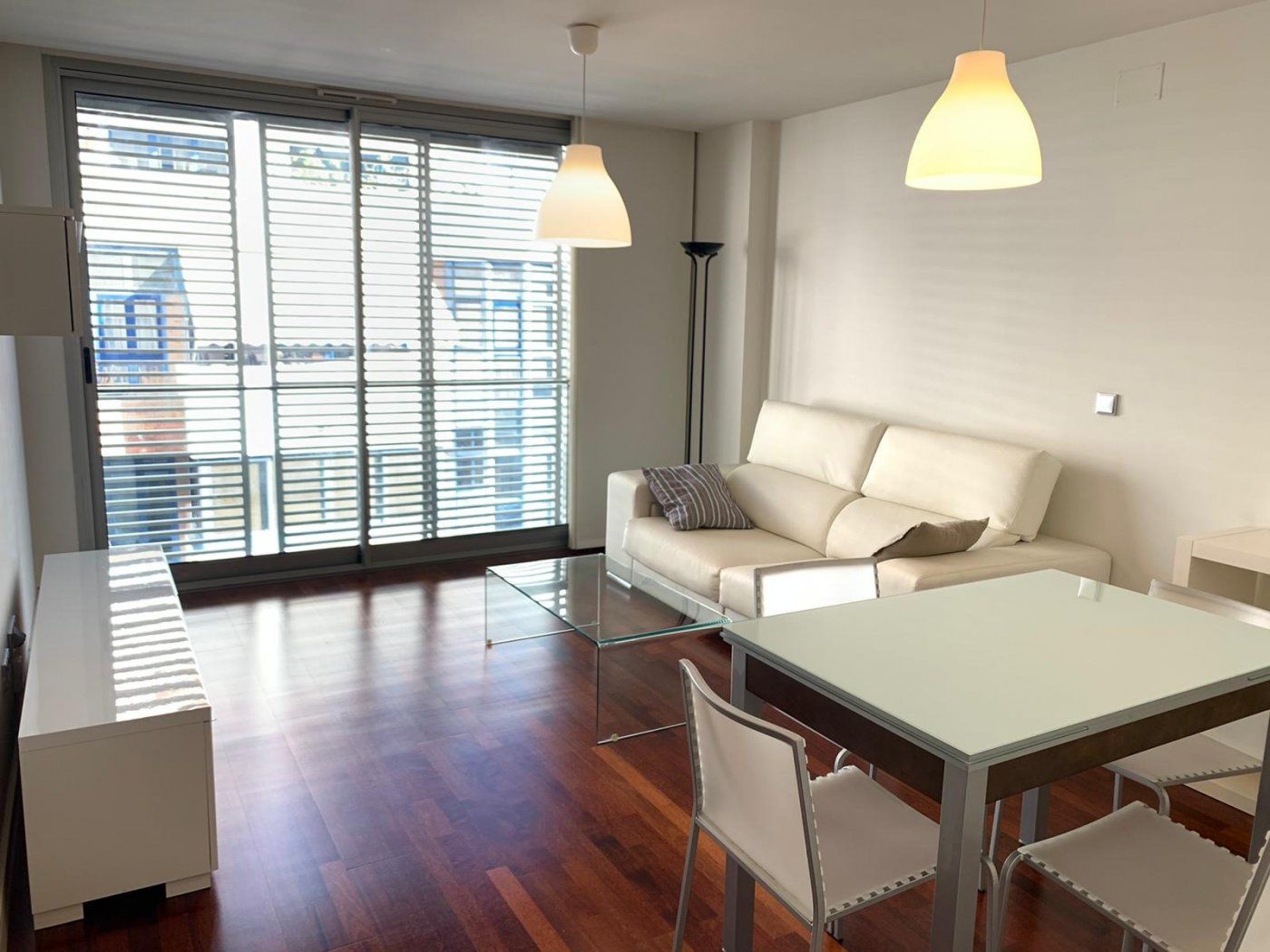 Sala d'estar de Pis en venda en Alicante / Alacant amb Aire condicionat, Calefacció i Parquet
