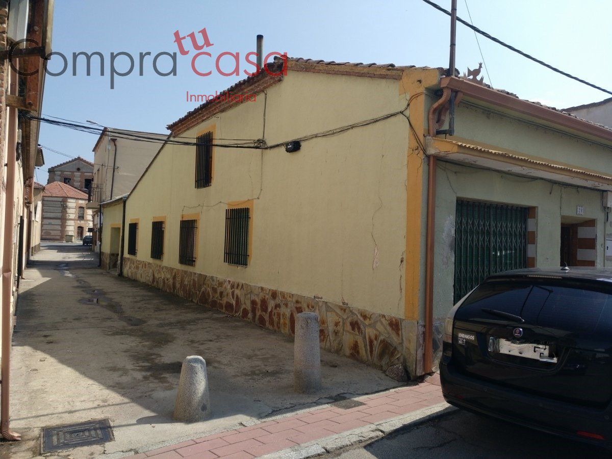 Vista exterior de Finca rústica en venda en Nava de la Asunción