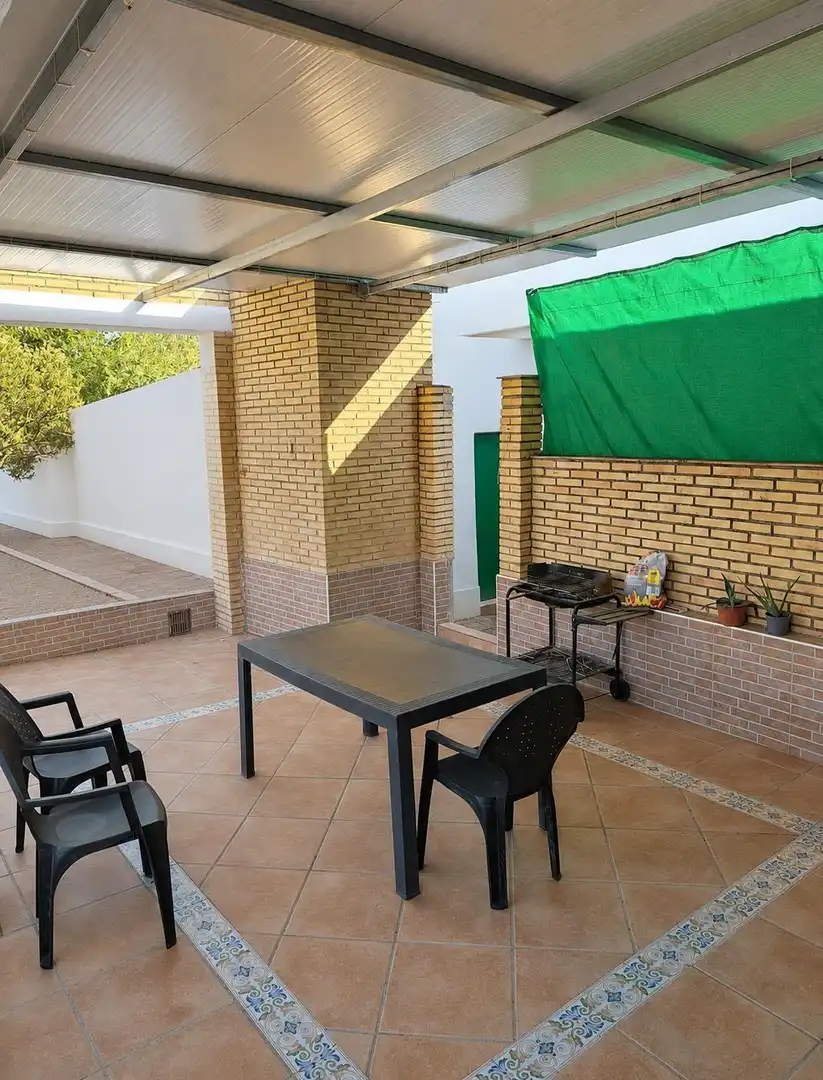 Villa avec piscine à vendre à Villanueva del Río y Minas, imagen 3