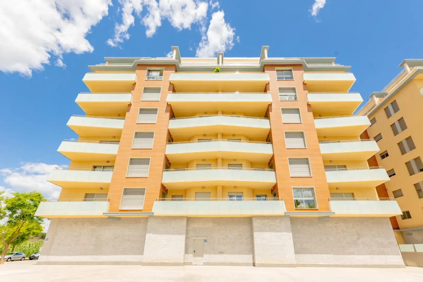 Vista exterior de Àtic en venda en Gandia amb Aire condicionat, Calefacció i Parquet